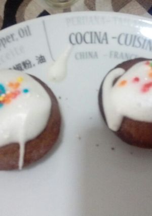 Una foto de Bizcocho de chocolate (no muy dulce)