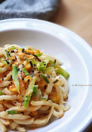 🍝 青蔬炒烏龍麵 的食譜成品照片