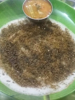 தலைப்பு : கறிவேப்பிலை பொடி தோசை(curry leaf powder dosa recipe in tamil) செய்முறை முக்கிய புகைப்படம்
