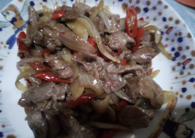 Tumis daging sapi with bawang bombay&saus tiram/Chinese food