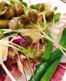 Salad rau mầm, nụ bạch hoa