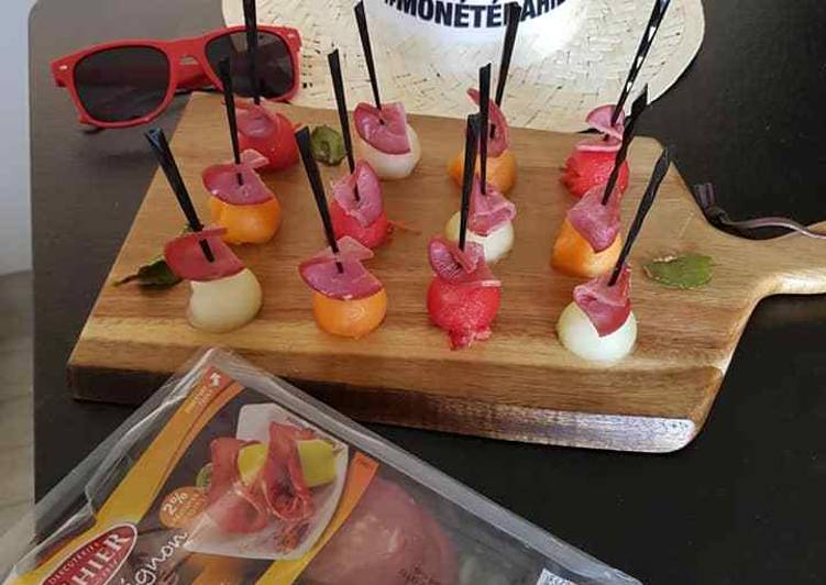 La façon simple de faire des recettes Apero melon/pasteque/filet mignon parfait