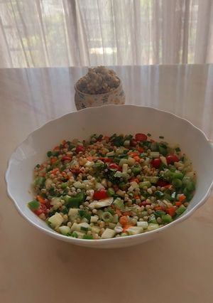 જુવાર સલાડ(jowar salad recipe in Gujarati) રેસીપી મુખ્ય ફોટો