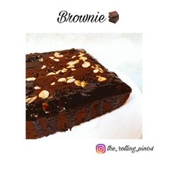 A picture of Eggless easy brownie cake.
