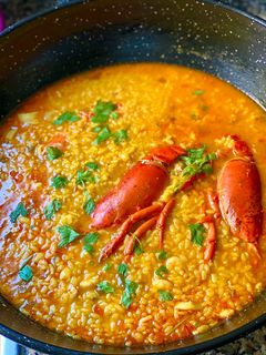 Una foto de Arroz meloso de bogavante