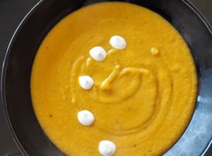 Foto di Vellutata di patate, carote e porri
