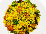 રોટલાનો ચટપટો નાસ્તો (Rotlano chatpato nasto recipe in gujarati)