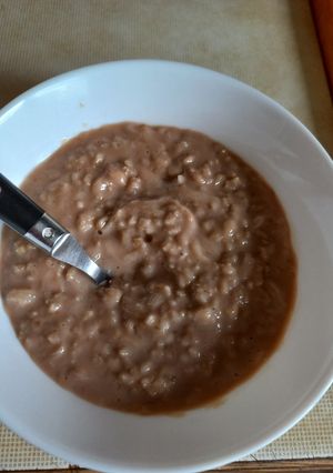 Körtés-csokis zabkása recept fotója