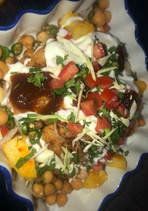 A picture of Khatti mithi chana chat👈کھٹی میٹھی چنہ چاٹ👉.