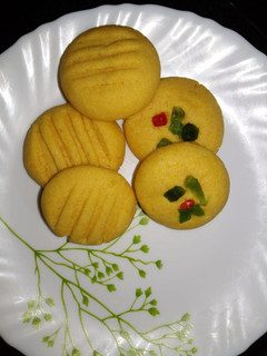 A picture of Eggless Custard Cookies.