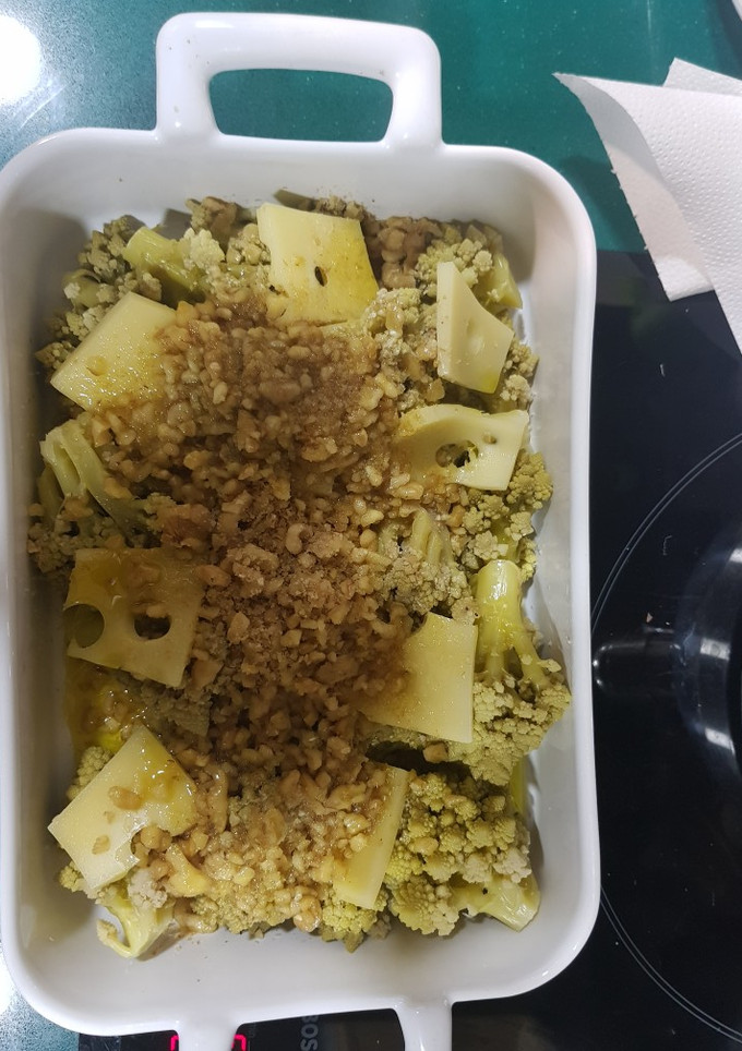 Una foto de Rumanescu al horno con nueces y queso