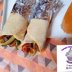 A picture of Beef shawarma.