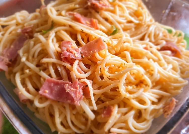 Fideos Carbonara