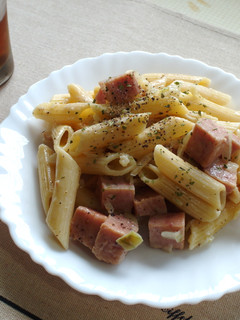 【早午餐】餐肉義大利麵 的食譜成品照片