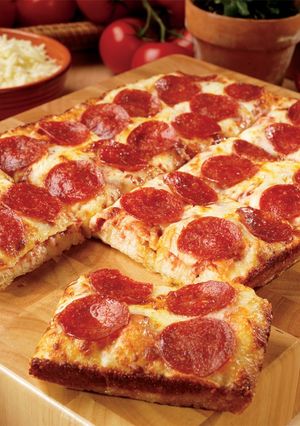Una foto de Pizza pepperoni KETO (Dieta cetogénica)