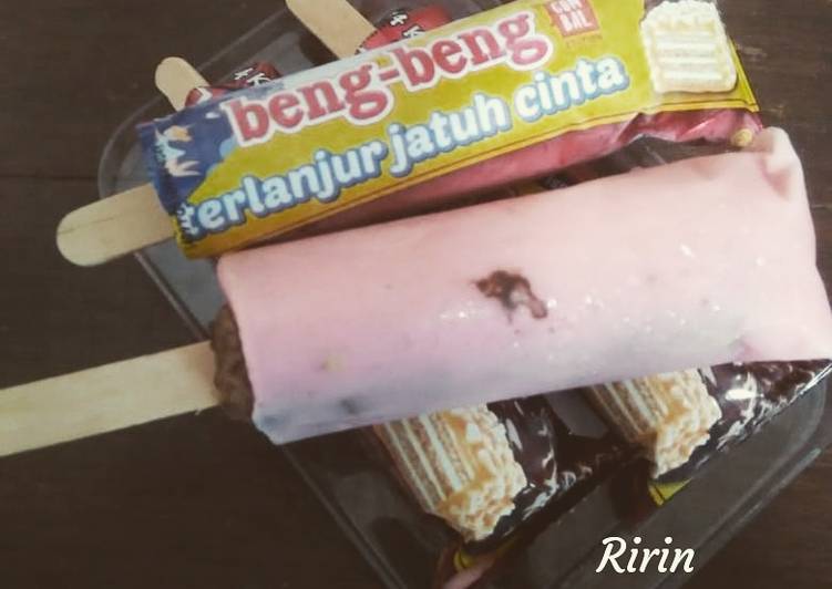 Langkah Mudah untuk Menyiapkan Es Stik Beng Beng, Enak