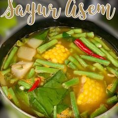 A picture of Indonesian Sour Soup - Sayur Asem.