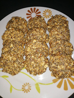 Una foto de Cookies dulces de avena y semillas