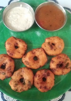 A picture of Instant Medu Vada.