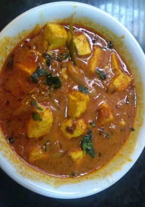 A picture of Paneer lajawab.