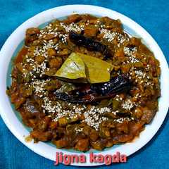 A picture of રસ પાત્રા.