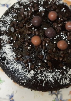 A picture of Chocolate choco chips cake.
