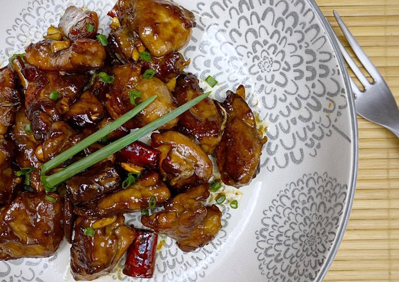Pollo agridulce picante estilo Kung Pao (versión saludable)