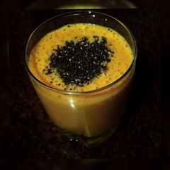Turmeric banana smoothie A picture of Turmeric banana smoothie.