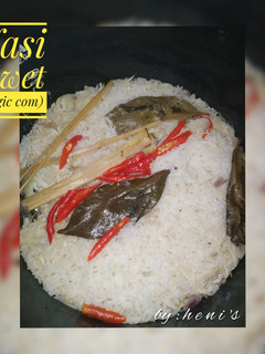 Foto resep 63. Nasi Liwet (Magic Com)