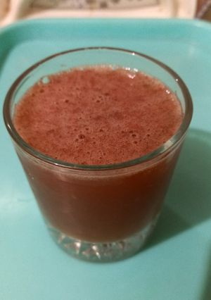 A picture of Apricot, pulm and mango juice 🫐🥭🫐🍋🍹🥤.