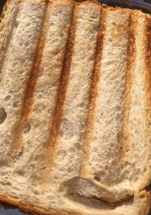 A picture of Grill sandwich.