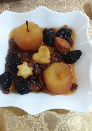 صورة لوصفة طجين حلو بالتفاح