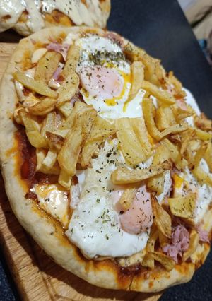 Una foto de Hamburguepizza😋