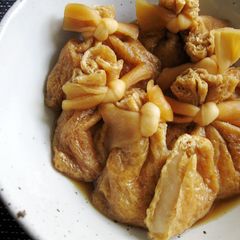 A picture of Mochi in Abura-age (Thin Fried Tofu).
