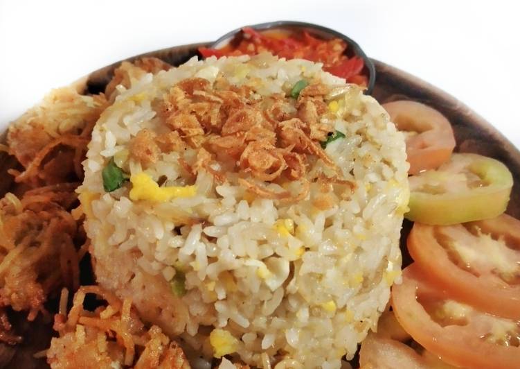 Langkah Mudah untuk Menyiapkan Nasi Goreng Bombay  Anti Gagal
