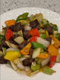 A picture of Quick Stir-Fried Veggies with Leftover Steak.