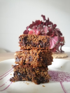 Una foto de Chickpea blondies