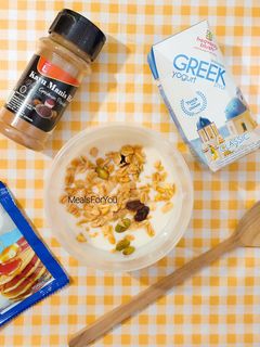 Foto resep Yogurt Cinamon Granola - Resep diet