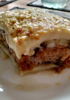 Una foto de Moussaka Griega