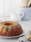 Ciambella alla panna e gocce di cioccolato
