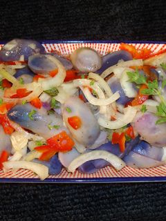 Una foto de ENSALADA DE PAPAS MORADAS. JON STYLE