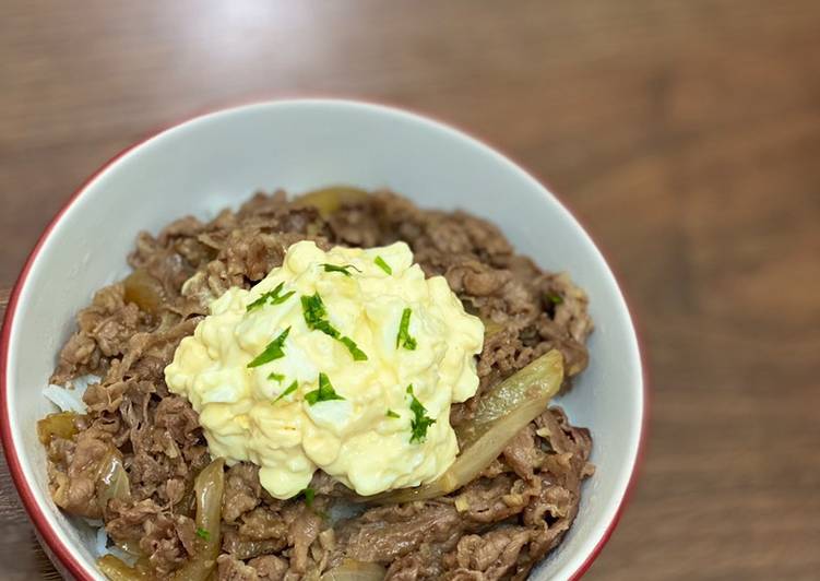 Steps to Make Homemade Beef Bowl with Egg Mayo