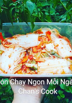 Hình của món Kim chi cải thảo hàn quốc chay.