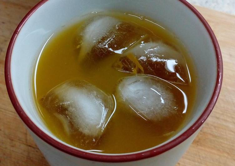 Recipe of Favorite Simple Indonesian Herbal Beverage (Turmeric and Tamarind)