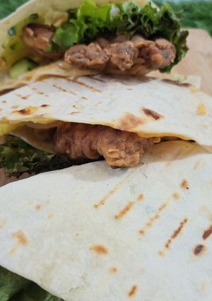 A picture of Zinger tortilla Wraps.