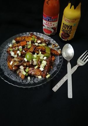 ડ્રેગન પોટેટો (Dragon Potato Recipe In Gujarati) રેસીપી મુખ્ય ફોટો