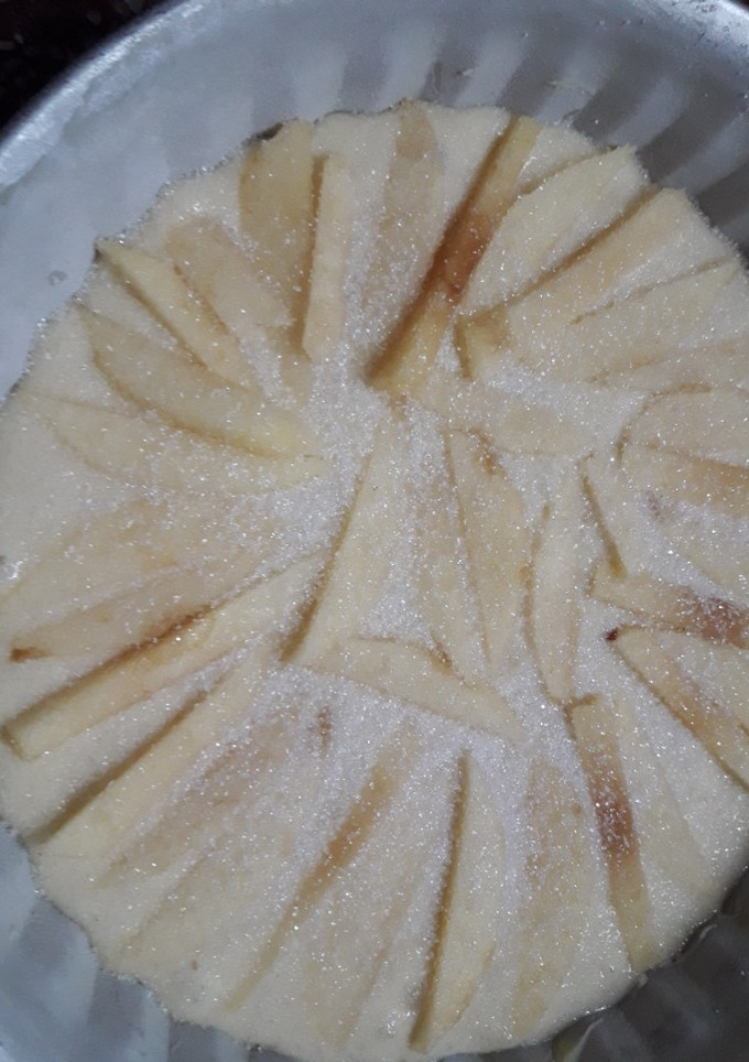 Una foto de Torta de manzana fácil y económica