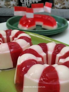 Foto resep [Week 12] Puding Susu Strawbery (Puding Merah Putih)