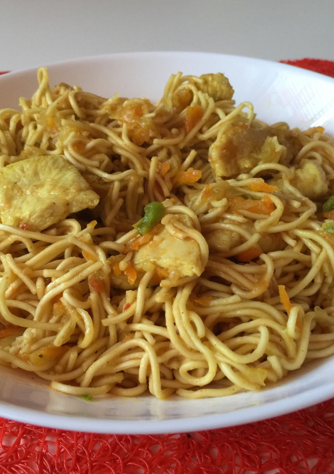 Una foto de Fideos chinos