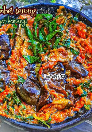 Foto resep Sambel Terong Penyet Kemangi